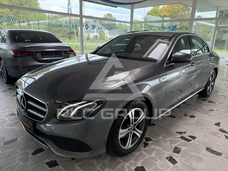 2019 Mercedes Benz E 220