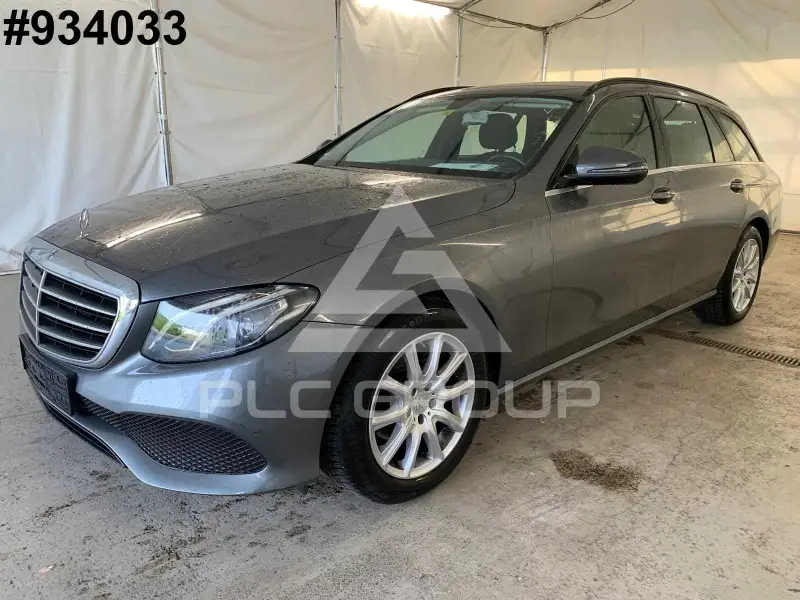 2019 Mercedes Benz E 220