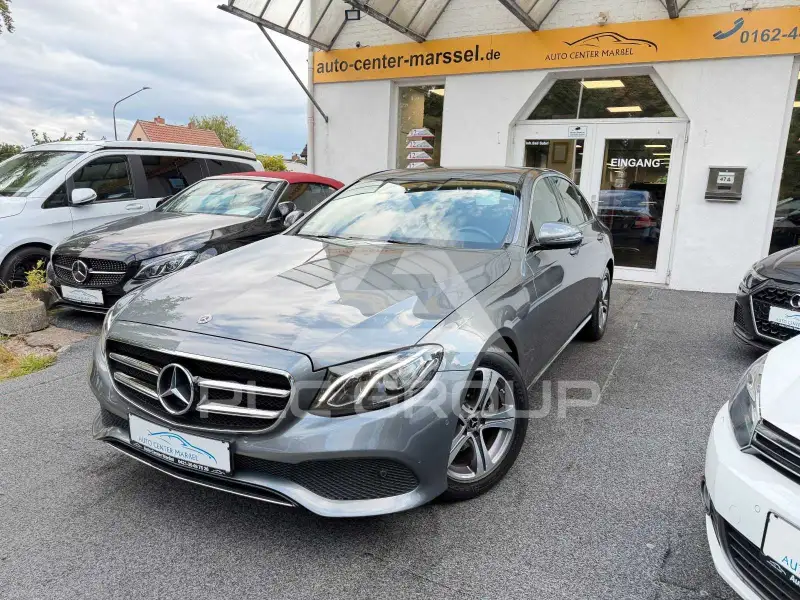 2019 Mercedes Benz E 220