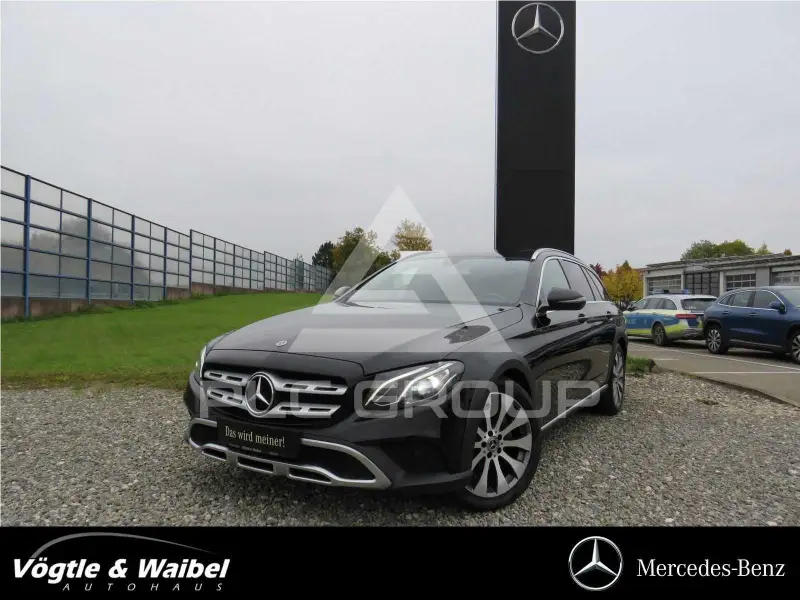 2019 Mercedes Benz E 220