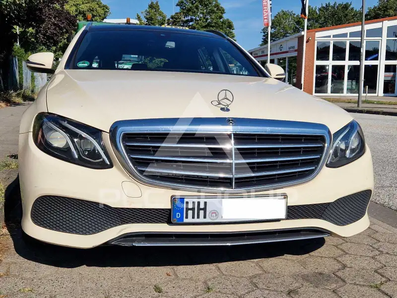 2019 Mercedes Benz E 220