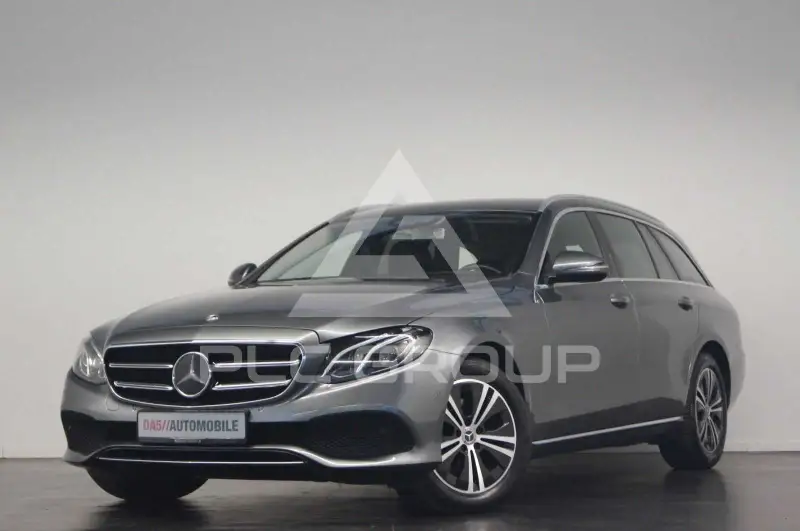 2019 Mercedes Benz E 220