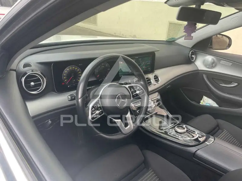 2019 Mercedes Benz E 220