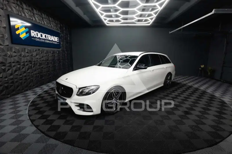 2019 Mercedes Benz E 220