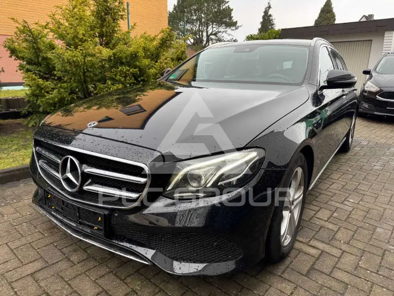 2019 Mercedes Benz E 220