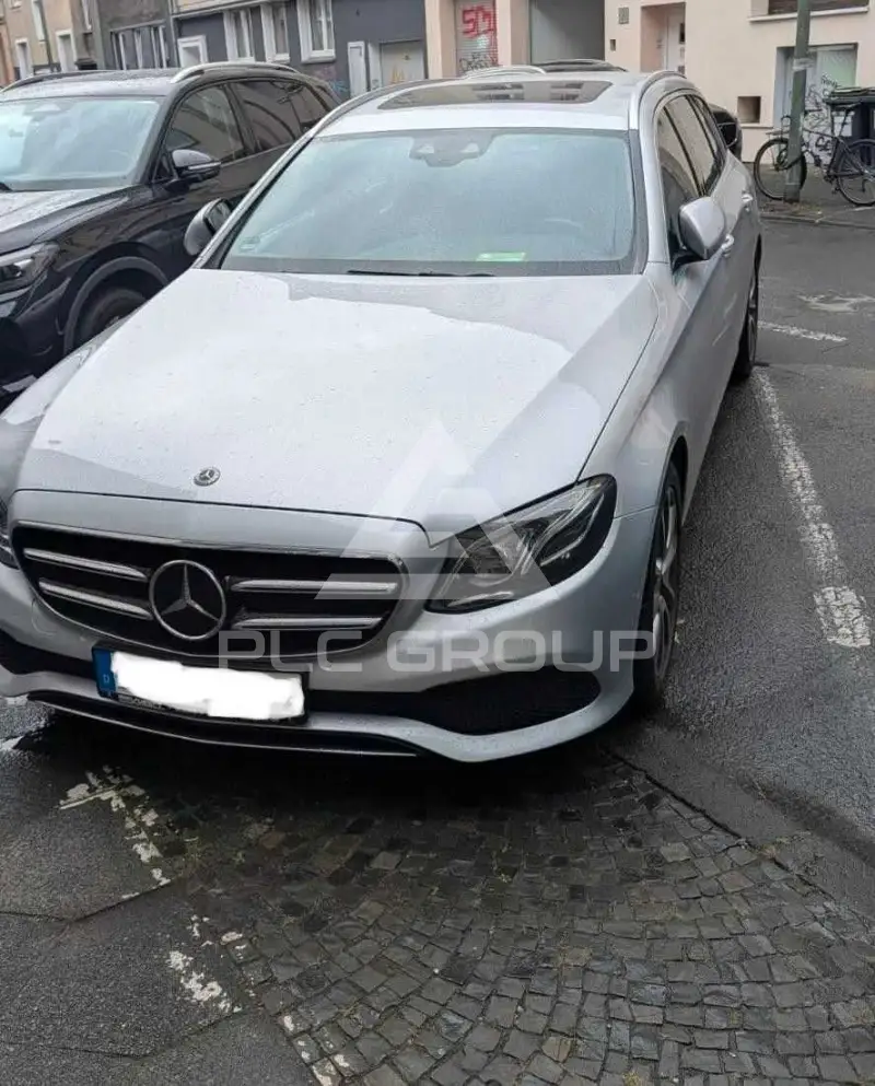 2019 Mercedes Benz E 220