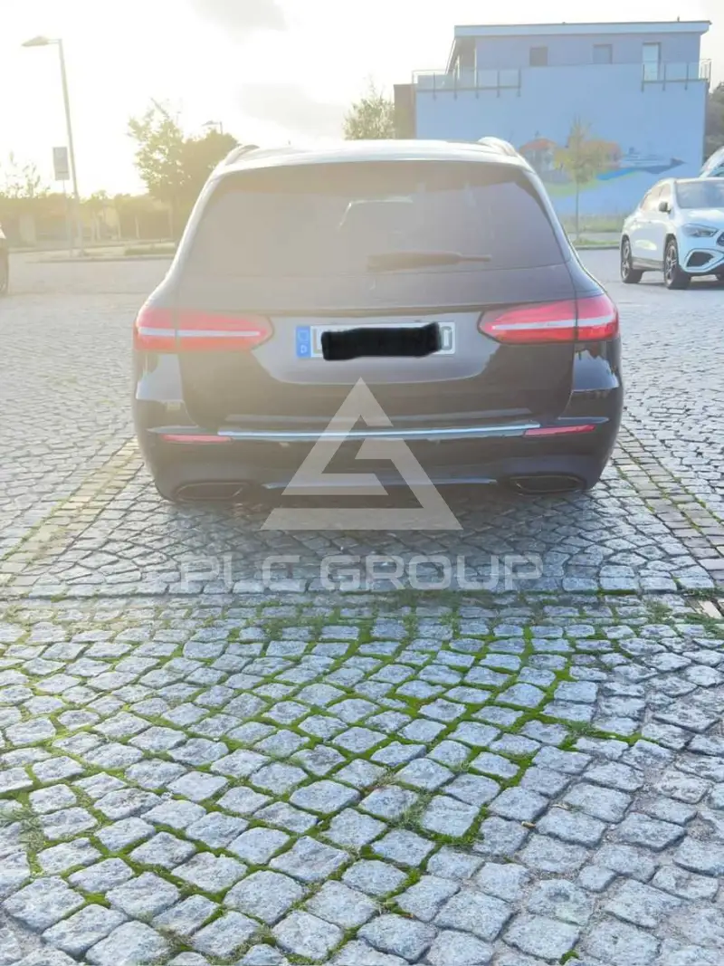 2019 Mercedes Benz E 220