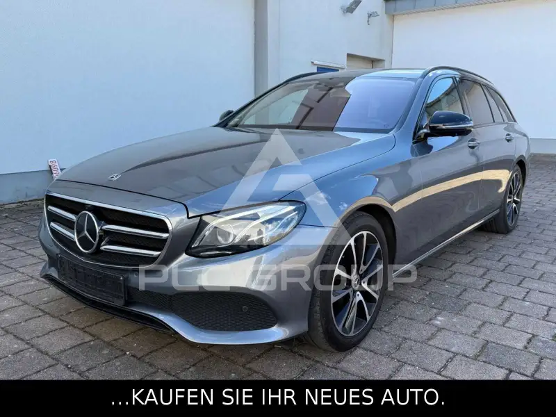 2019 Mercedes Benz E 220