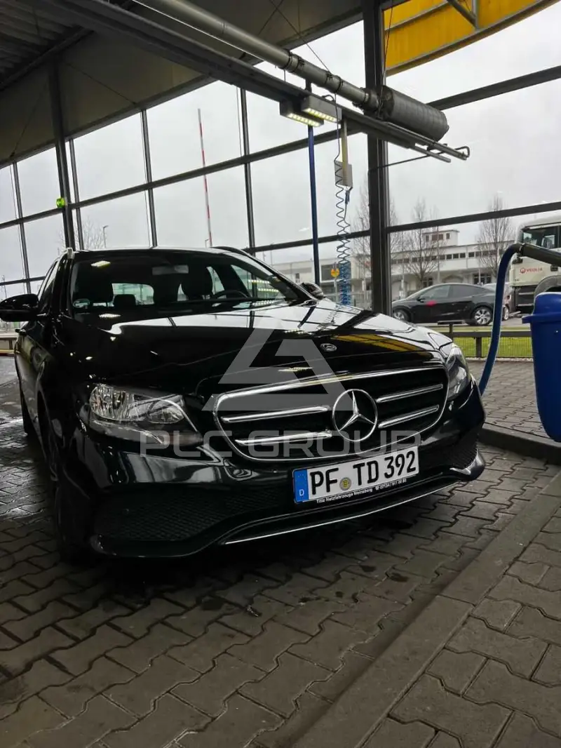 2019 Mercedes Benz E 220