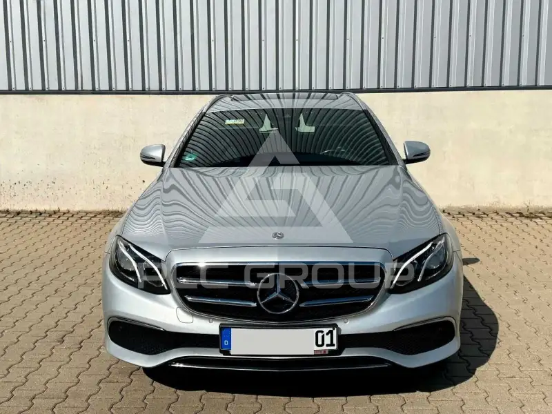 2019 Mercedes Benz E 220