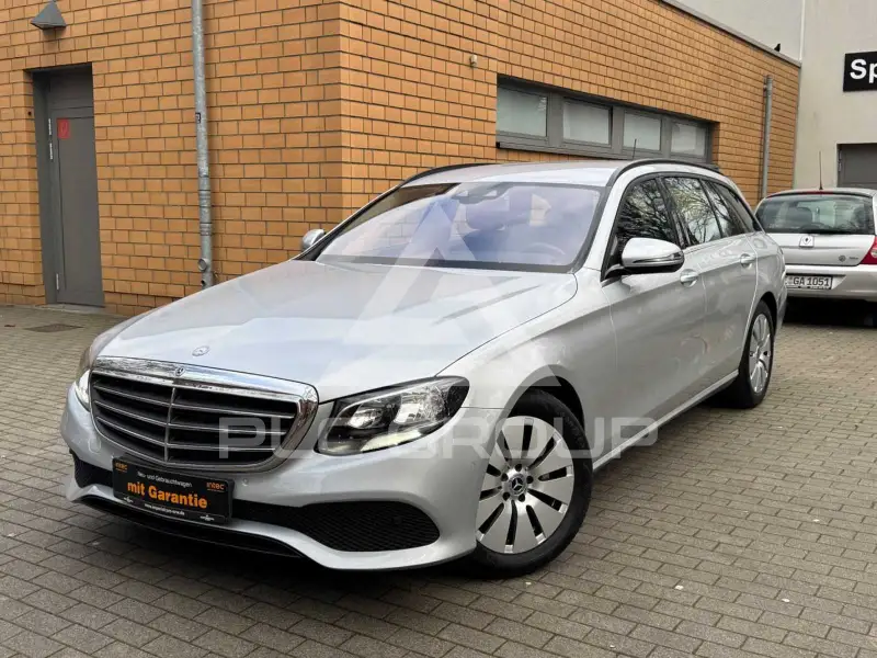2019 Mercedes Benz E 220