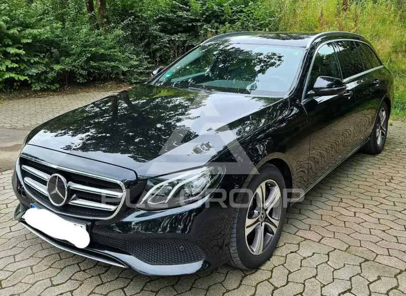 2019 Mercedes Benz E 220