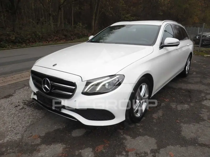 2019 Mercedes Benz E 220