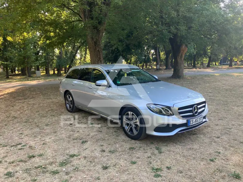2019 Mercedes Benz E 220