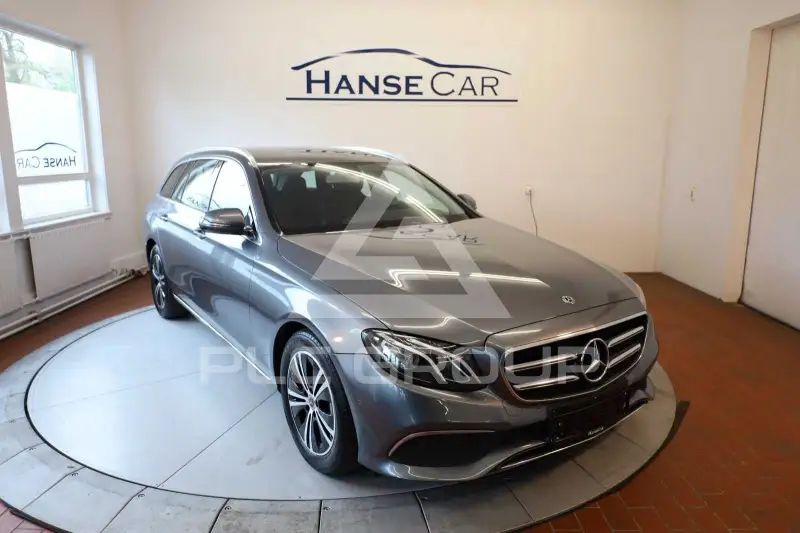 2019 Mercedes Benz E 220