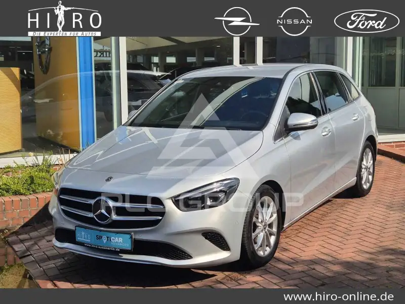 2019 Mercedes Benz B 180