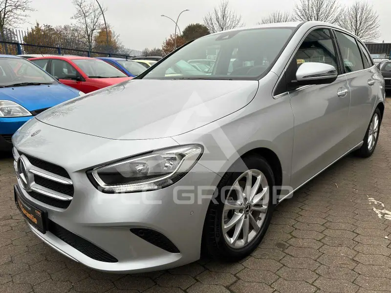 2019 Mercedes Benz B 180