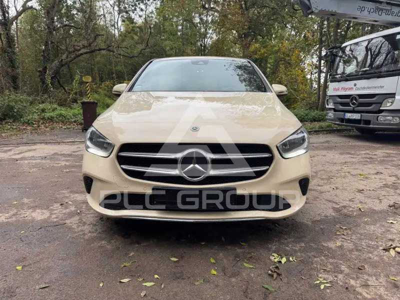 2019 Mercedes Benz B 180