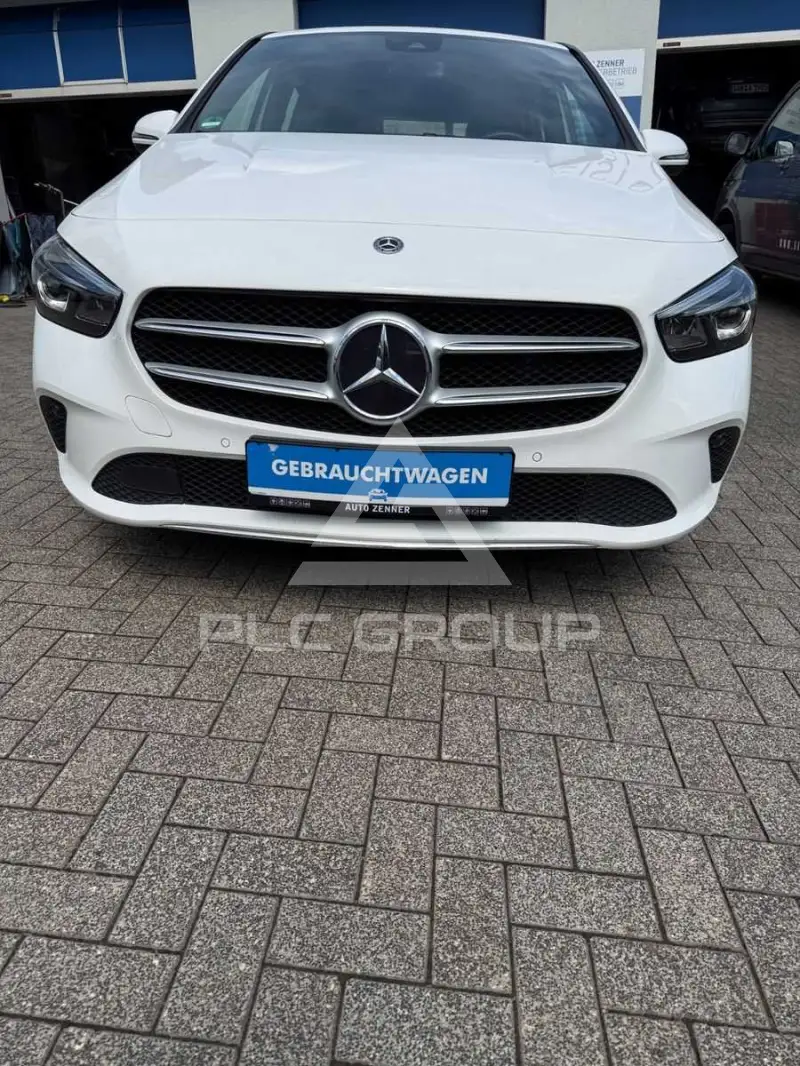 2019 Mercedes Benz B 180