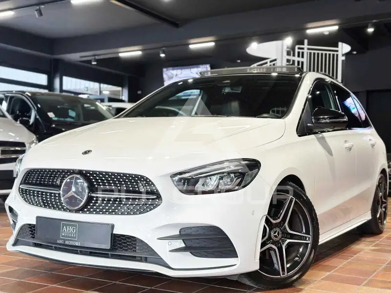 2019 Mercedes Benz B 180