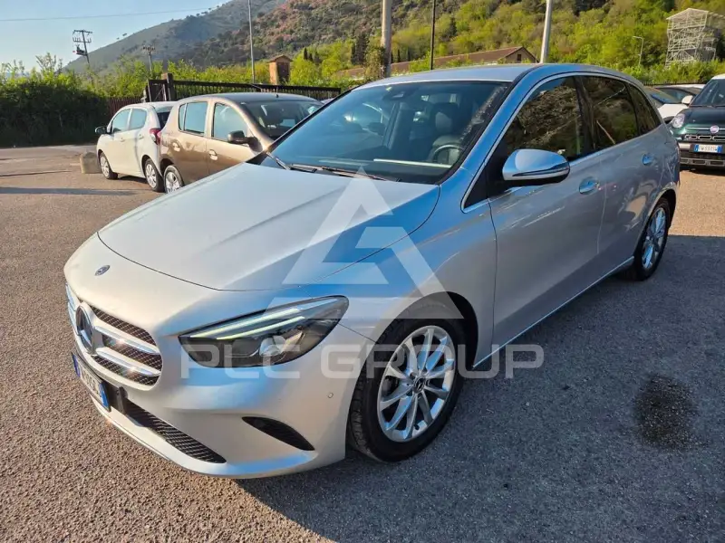 2019 Mercedes Benz B 180