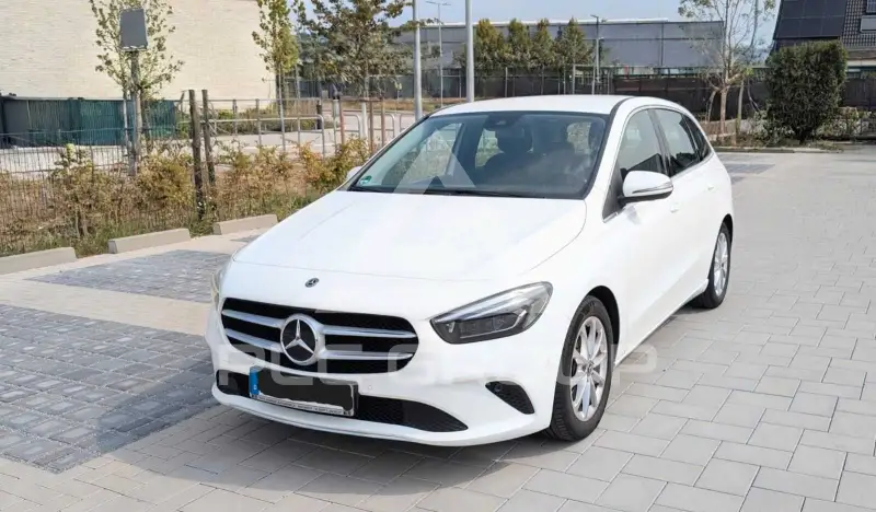 2019 Mercedes Benz B 180