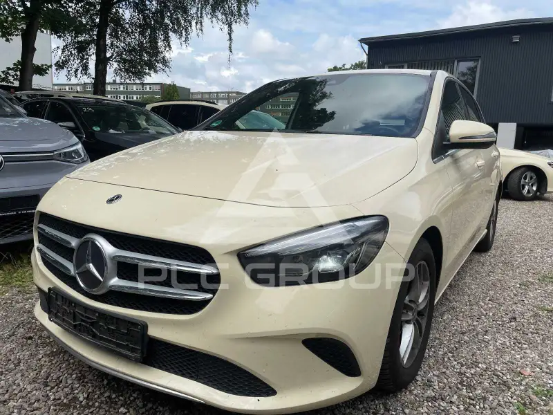 2019 Mercedes Benz B 180