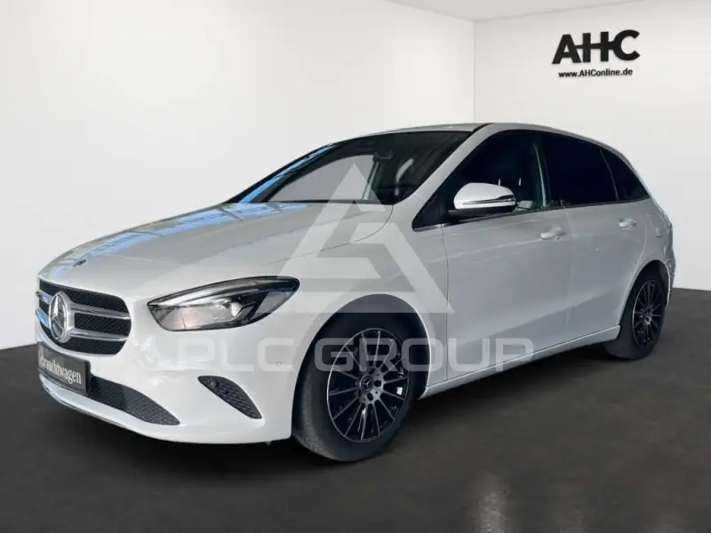 2019 Mercedes Benz B 180