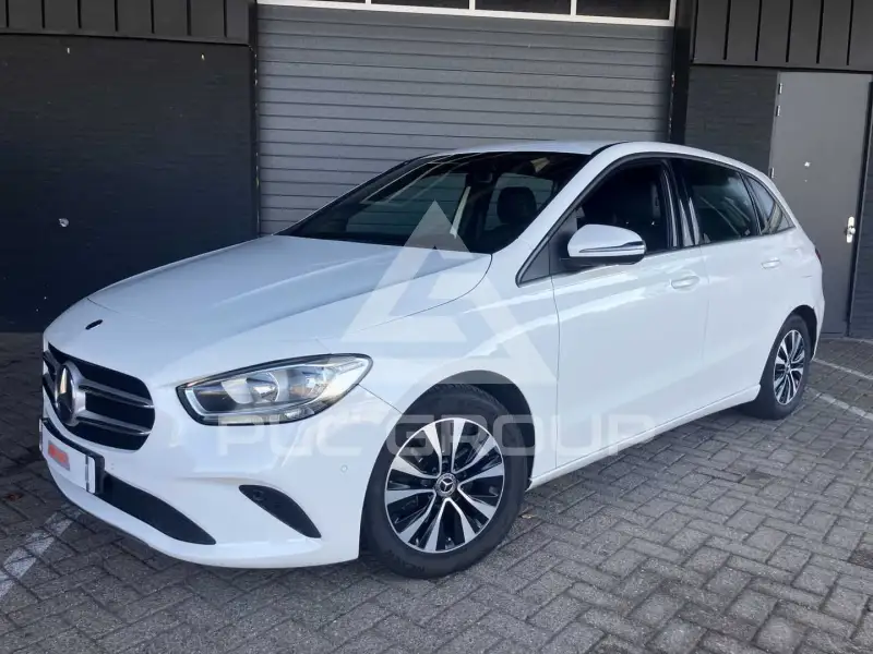 2019 Mercedes Benz B 180