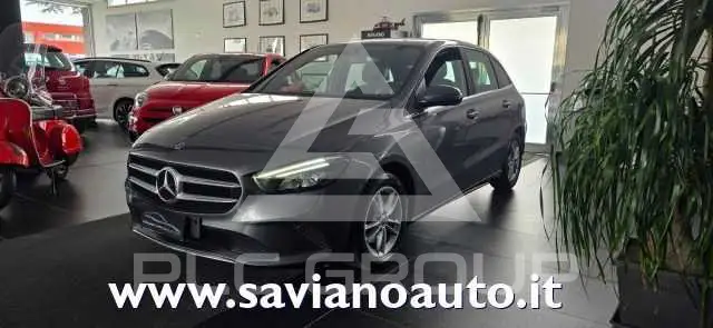 2019 Mercedes Benz B 180