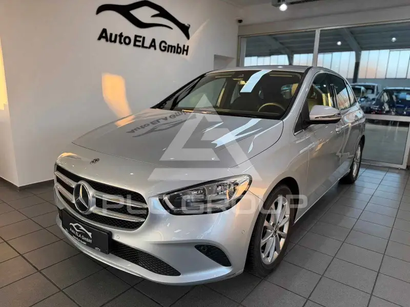 2019 Mercedes Benz B 180