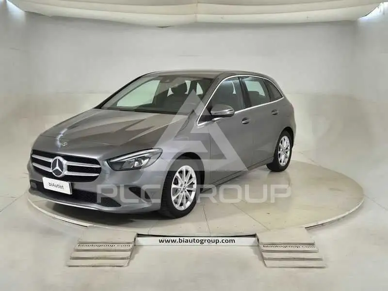 2019 Mercedes Benz B 180