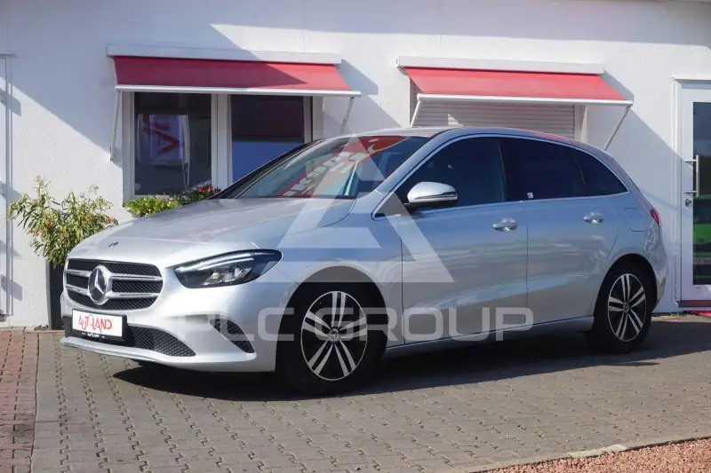 2019 Mercedes Benz B 180