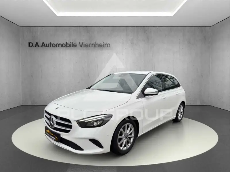 2019 Mercedes Benz B 180