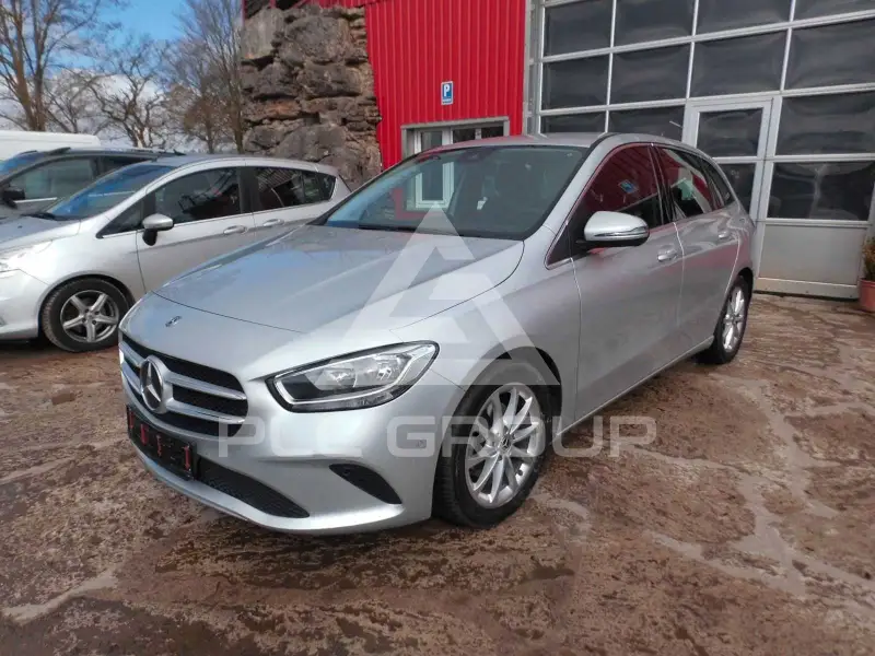 2019 Mercedes Benz B 180