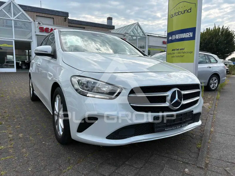 2019 Mercedes Benz B 220