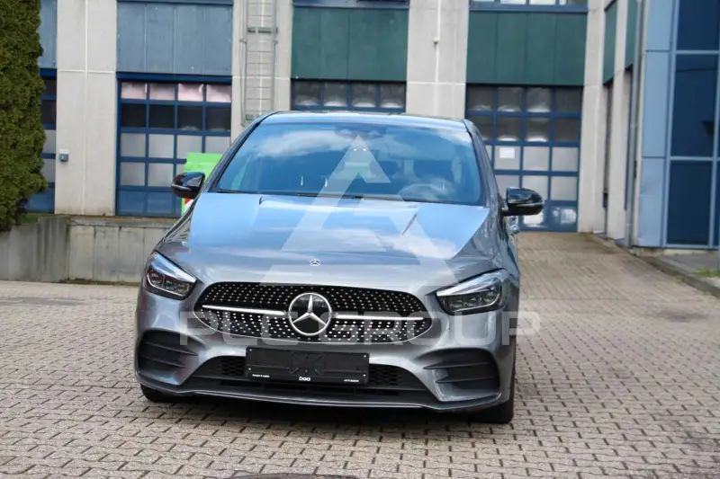 2019 Mercedes Benz B 220