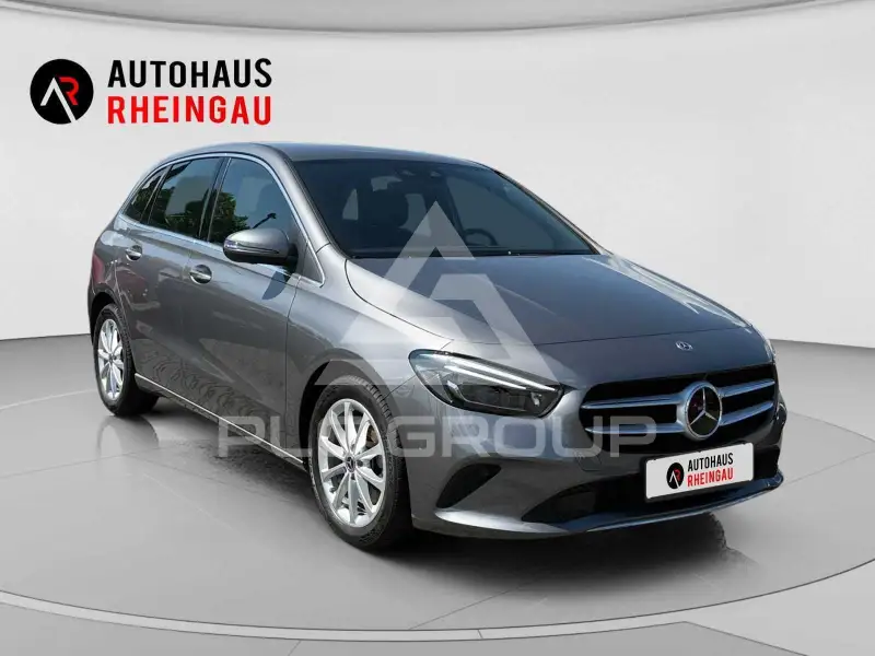2019 Mercedes Benz B 220