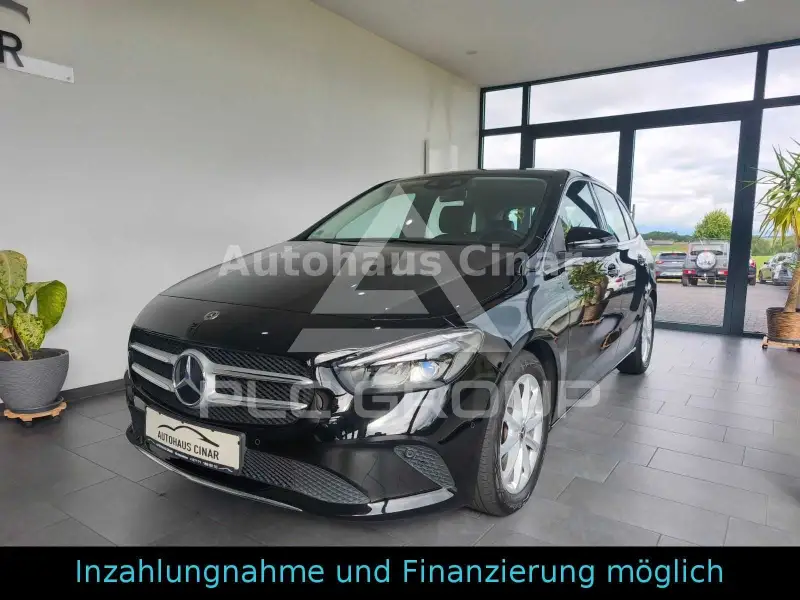 2019 Mercedes Benz B 220