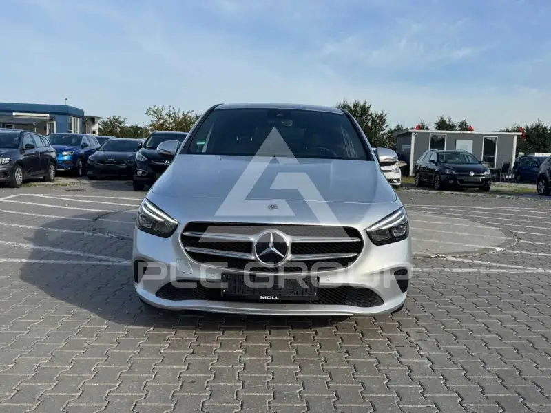 2019 Mercedes Benz B 220