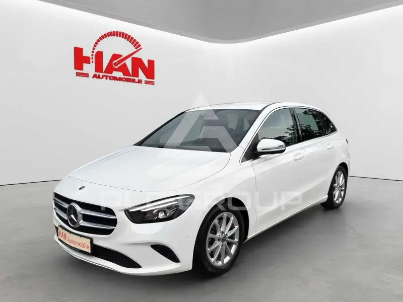 2019 Mercedes Benz B 220