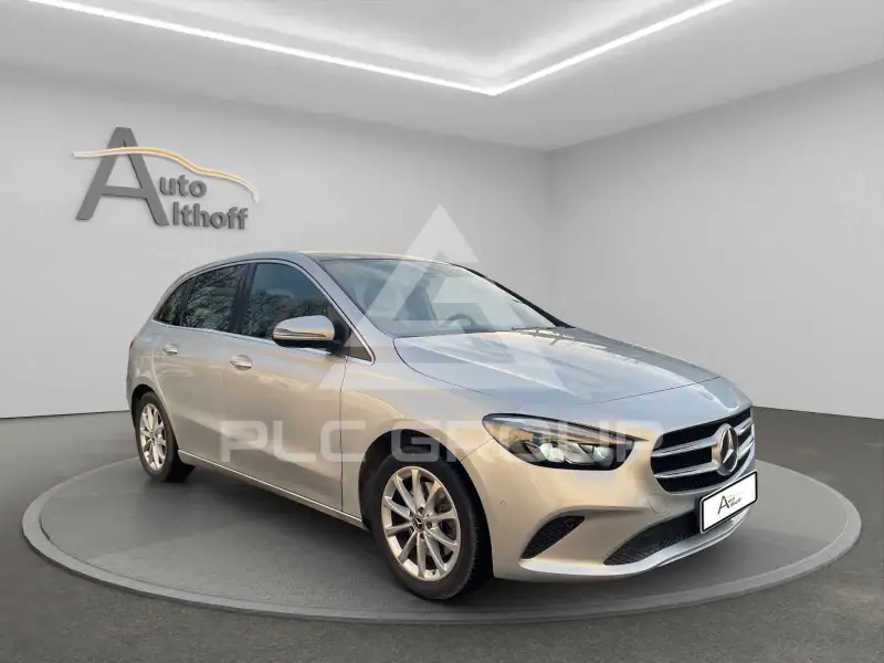 2019 Mercedes Benz B 220