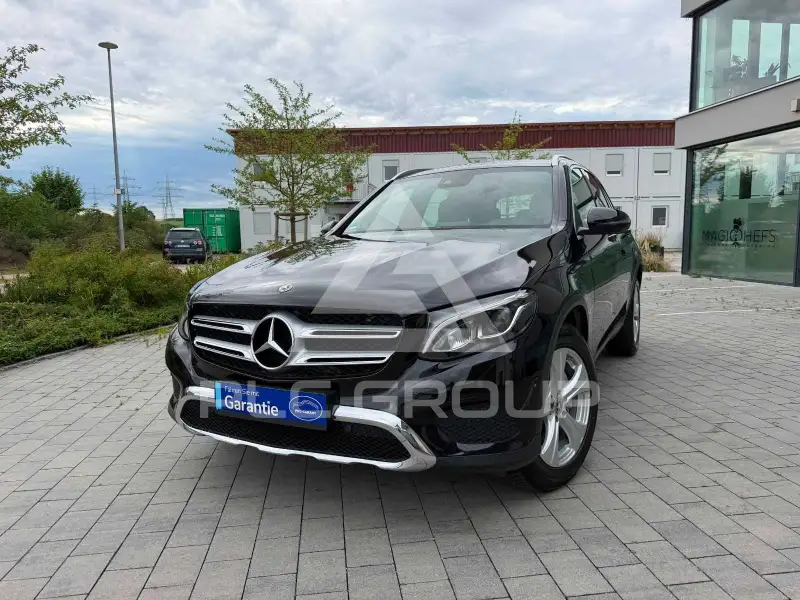2019 Mercedes Benz GLC 220