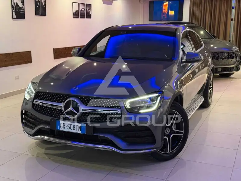 2019 Mercedes Benz GLC 220