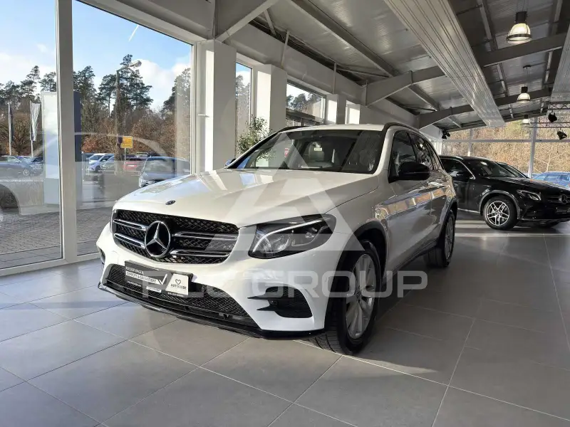 2019 Mercedes Benz GLC 220