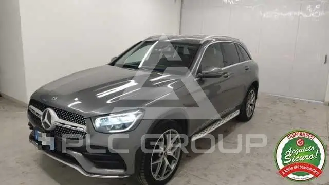 2019 Mercedes Benz GLC 220