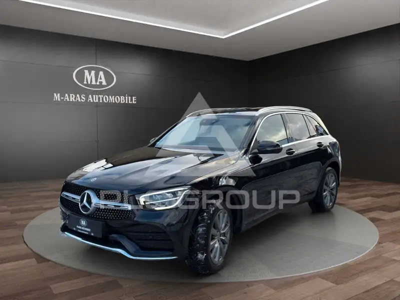 2019 Mercedes Benz GLC 220