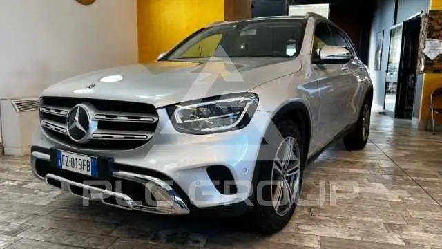 2019 Mercedes Benz GLC 220