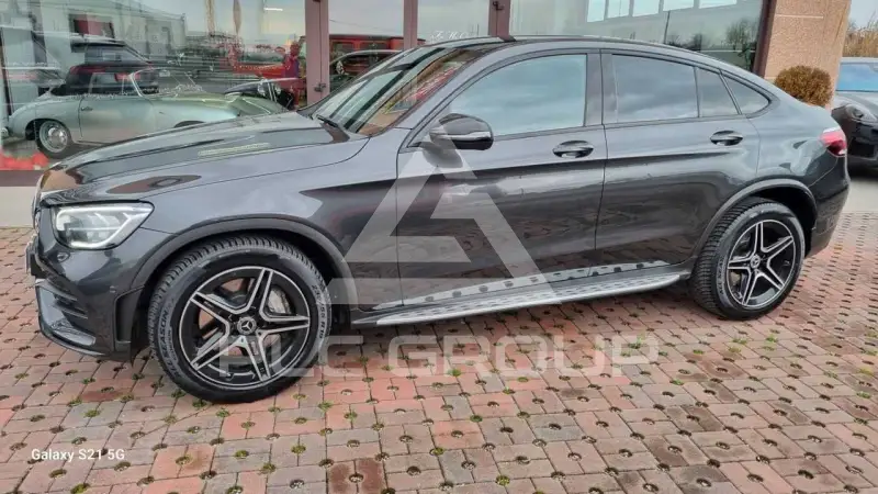 2019 Mercedes Benz GLC 220