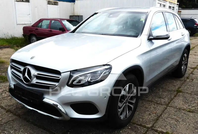 2019 Mercedes Benz GLC 220